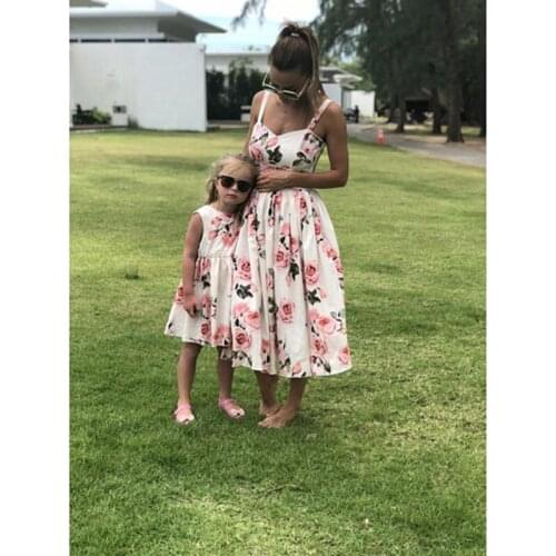 Hot Selling Summer Matching Family Outfits European And American Floral Printing Suspender Parent Child Dress