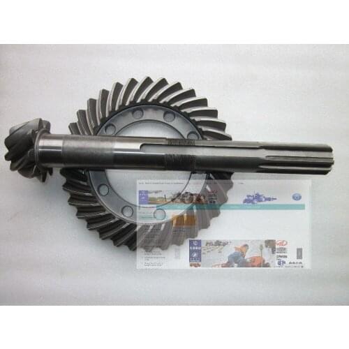 Set of spiral bevel gear with shaft for Fengshou Estate FS180-3 / FS184 with engine, part number