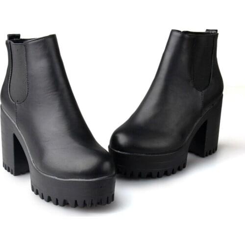 New Chelsea Boots Female Leather Women Boots Thick Heels Ankle Boots For Women Round Toe Winter Shoes Women Flat Platform Boots