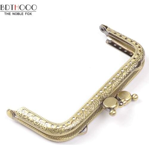 10.5cm DIYSquare Metal Purse Frame Handle for Clutch Bag Handbag Accessories Making Kiss Clasp Lock Antique Bronze Bags Hardware