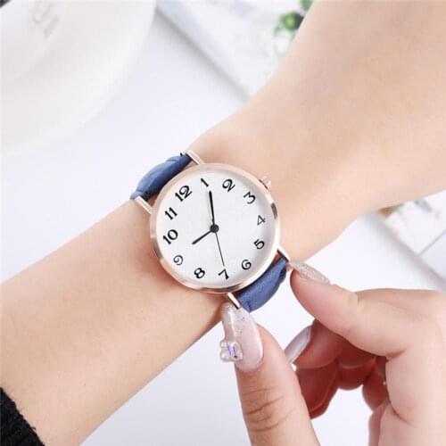 60% Dropshipping!!Women Round Dial Numerals Faux Leather Strap Analog Quartz Wrist Watch
