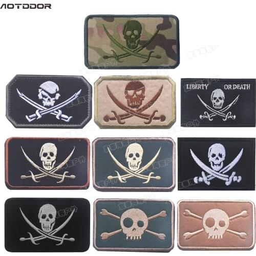 Embroidered/PVC Velcros Patch NAVY SEALS Jolly Roger Pirate Skull Crossed Swords Patch Army Military Tactical Embroidery Badges