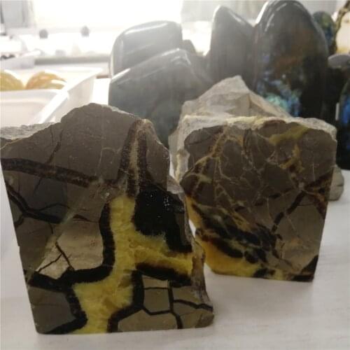 Special gifts for students healing gemstones quartz crystals and minerals septarium fossil carved book ends for decor on table