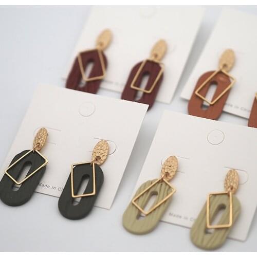 2021 Trendy Autumn Winter Polymer Clay Molded Elegant Unique Geometric Dangle Stud Pendant Statement Earring For Women Jewelry