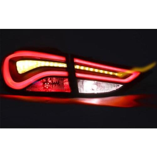 Suitable for 12-17 Hyundai Elantra Korean version of the tail light assembly LED light guide running light brake light modified