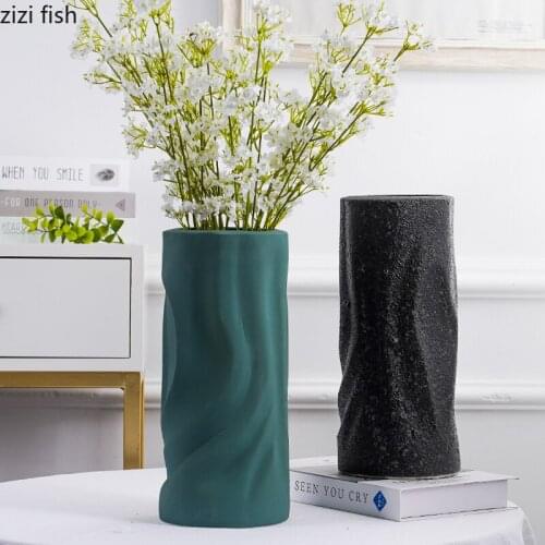 Creative Folds Ceramic Vases Art Ornaments Tabletop Vase Flower Arrangement Quality Porcelain Home Decoration Accessories Modern