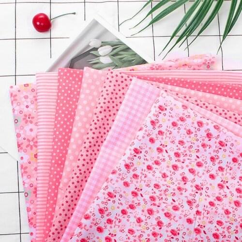 7pcs 25*25cm Cotton Fabric DIY Assorted Squares PreCut Bedding Suite Quarters Bundle Lightweight And Portable Can Be Folded