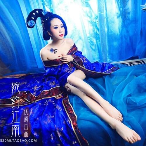 Sheng Shi Tang Chao Properous Tang Dynasty Sapphire Blue Long Tailed Princess or Empress Costume for Women Photography Use