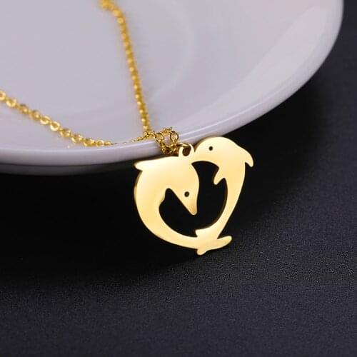 Cazador Couple Dolphins Heart Pendant Necklaces for Lover Women Wedding Gifts Gold Color Stainless Steel Shark Charm Necklaces