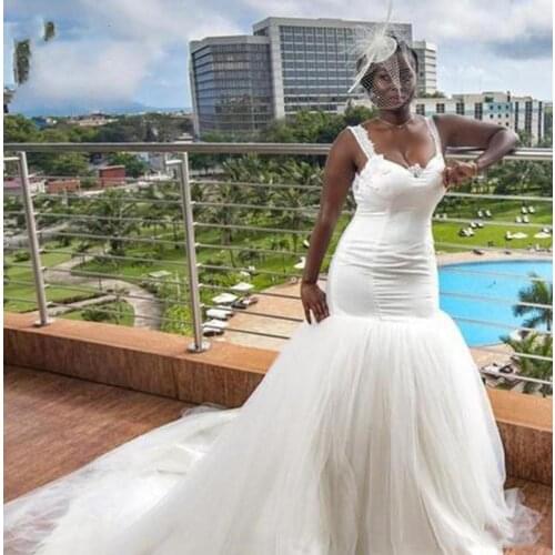 Plus Size African Straps Wedding Dresses Mermaid Style 2021 Sexy Backless V Neck Long Garden Chapel Bridal Wedding Gowns Vestido