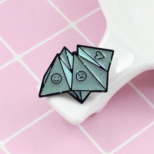 MINGQI 2019 Creative Blue Smiley Face Crying Heart origami Brooch Alloy Dripping Enamel badge Shirt Pins Fashion Women Jewelry