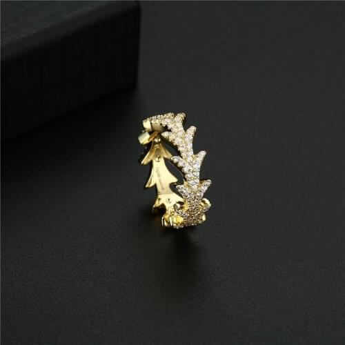 Funmode Elegant Leaf Shape Gold Color Black Gun plated Ring For Women Jewelry anillos mujer Engagement Ring Wholesale FR127