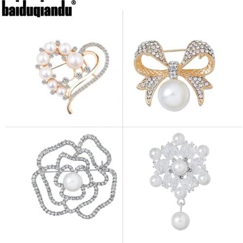 Baiduqiandu Brand Factory Direct Price and High Quality Assorted Styles Simulated Pearl Brooch Pins Collections