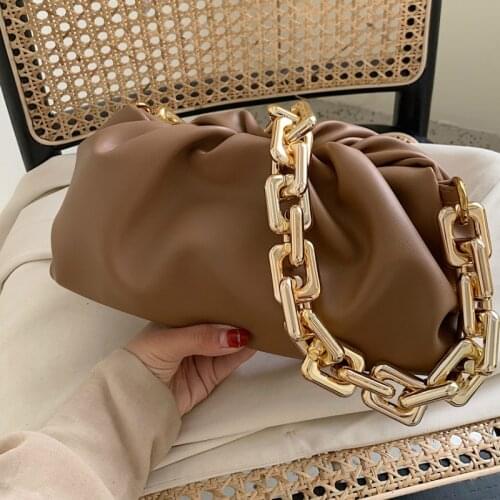 2020 hot sale trendy brand ladies thick chain shoulder bag soft PU ladies handbag handbag luxury designer ladies casual handbag