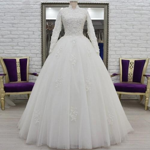 Vestido De Noiva 2021 Muslim Wedding Dresses Dubai High Neck Lace 3D Flowers Pearls Long Sleeves Bridal Dress Robe de Mariage