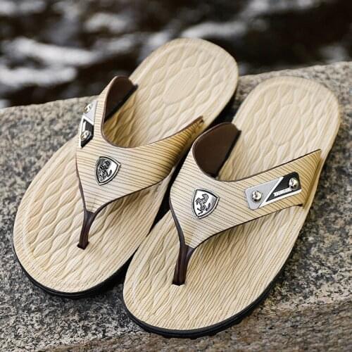 ZEEKSON Summer Trend Mens Flip Flops Wear Beach Non-slip Rubber Slippers Middle-aged Mens Flip Flops Beach Sandals Casual Shoe