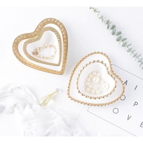 Nordic Light Luxury Ceramic Dish Storage Small Bowl Jewelry Plate Snack Dish Creative Heart-shaped Relief Gold Plated