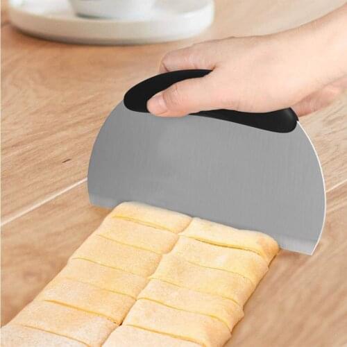 Plastic Handle Stainless Steel Flour Dough Scraper Chopper Milk Candy Pastry Cutter Kitchen Bread Pizza Dough Baking Tool