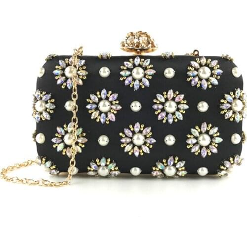 Beaded Wedding Bridal Evening Bags Hollow Fashion Women Clutch Pearl Diamonds Handbags Design for Party Diner Purse