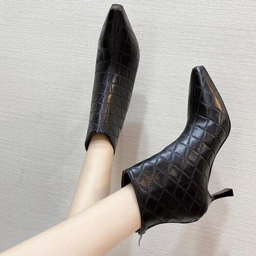 Winters New Martin Boots Womens Pointed Heeled Stilet Fashion Shorts After Zip-up Warm High-heeled Womens Shoes