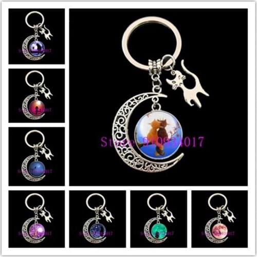 Cute Anime Cat in the Night Sky Round Glass Keychain Cat and Moon Pendant Charm Keychain DIY Car Pendant Glass Round Keychain
