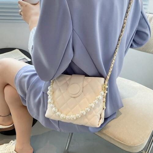 High sense small bag female 2021 new trendy fashion rhombic pearl chain shoulder messenger bag explosion bucket bag