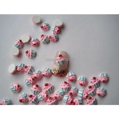 RC78-1 30pcs Cute Cupcake Shape Nail Resin Decoration Outlooking