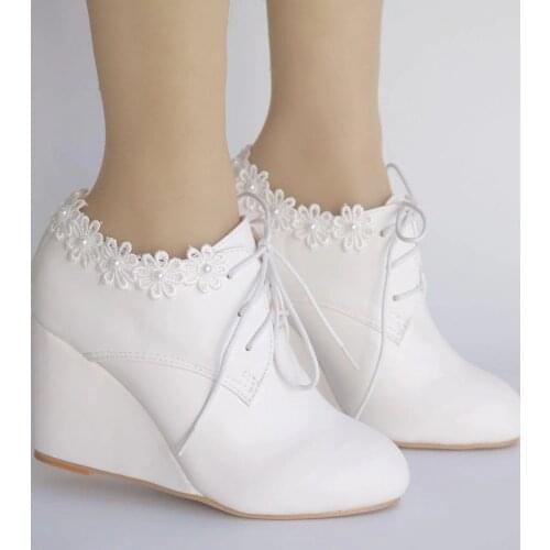 Crystal Queen Boots Women White Lace Flower Shoes Winter Boots Shoes Woman Casual Wedge High Heels Female Ankle Boots
