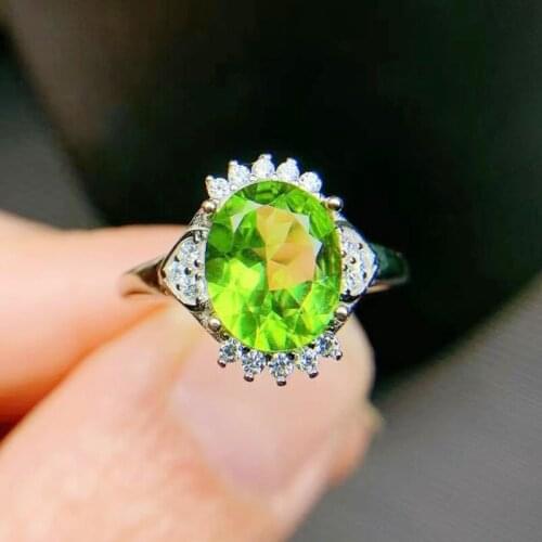 Natural real green peridot luxury ring Per jewelry 925 sterling silver 9*11mm 3.5ct gemstone Fine jewelry T214145