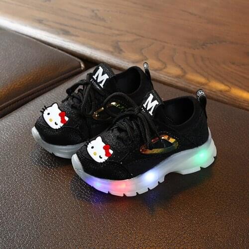 Sanrio Hello Kitty autumn new childrens LED light casual shoes boys and girls fashion light-up sneakers My Melody sports shoes