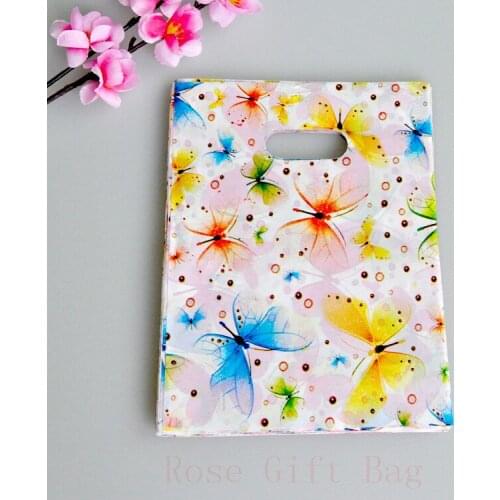 100pcs/lot 15x20cm Butterfly Design Plastic Gift Bag Wedding Jewelry Gifts Packaging Bags Plastic Shopping Bags With Handle