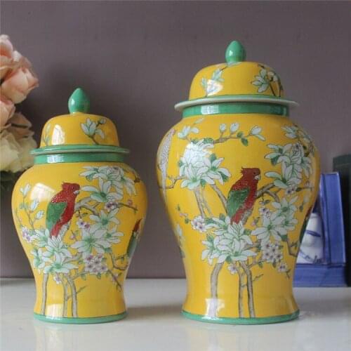 Jingdezhen Ceramic Ginger jar Hand-painted Yellow Parrot Bird temple jar Home Decoration Office Decoration Model Room Crafts