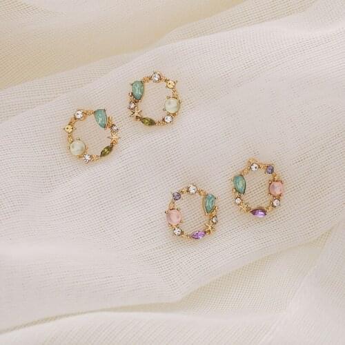 Ladys Small Circle Wreath Ear Stud S925 Auricular Needle Sweet Flower Ear Studs Womens Fashion Simple Color Diamond Earrings