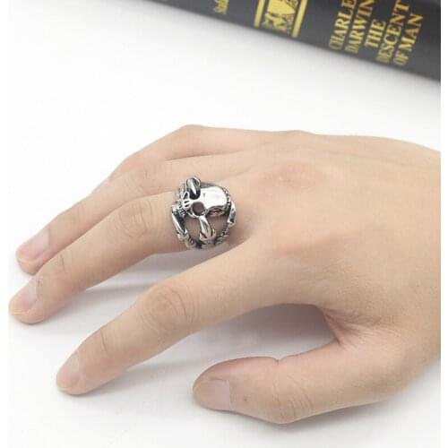 Punk Skeleton Ring Men Jewelry Vintage Steampunk Men Metal Rings Hollow Eagle Claw Skull Ring Hip Hop Christmas Gift