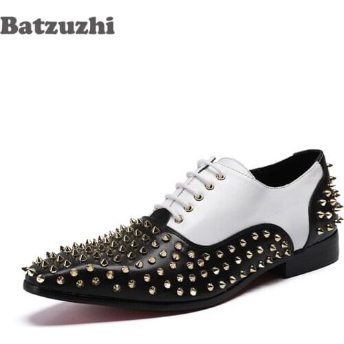 Batzuzhi Luxury Handmade Mens Dress Shoes Pointed Toe Rivets Spikes Shoes Black White Leather Dress Footwear Men Wedding Party