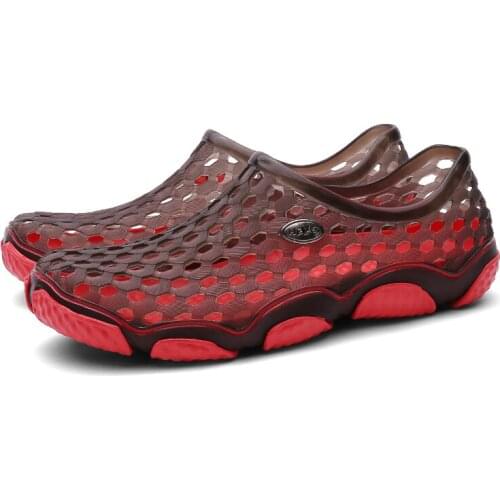 Mens Sandals Summer Slippers Mens Outdoor Beach Casual Shoes Mens Sandals Water Shoes