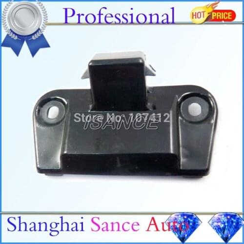 ISANCE Upper Glove Box Lock Latch 51161849472 For BMW E30 E34 E23 3/5/7 Series 318 325 525 535 540 733 735 L7 M3 M5 Z3 1978-2002