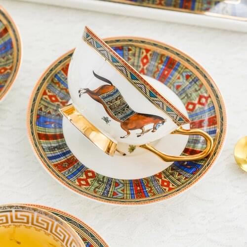 Classic Bone China Cup And Saucer Coffee Mug European Luxury Suit British Ceramic High End Exquisite Afternoon Tea Cups