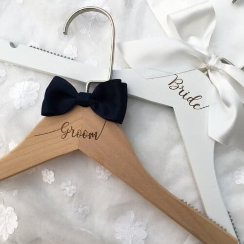 Wedding Dress Hanger personalized, Bride Hanger, Gift for Bride, Wedding party gift, Wedding Hangers, Bridesmaid Gifts