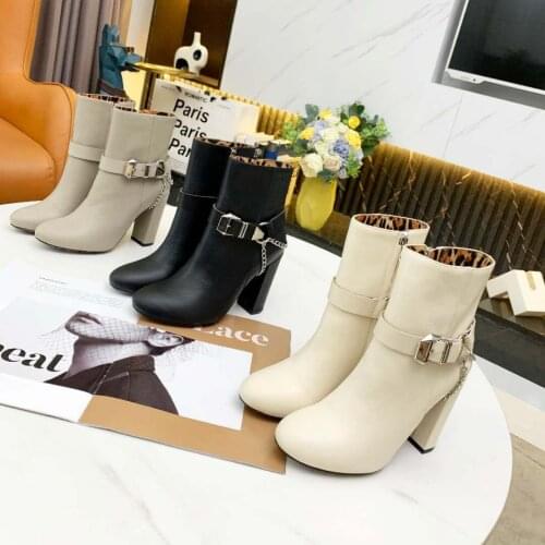2021 Chain Women Boots Ankle Boots Woman Round Toe Women Shoes Fashion Genuine Leather Buckle Strap High Heels Hot Shoes Woman