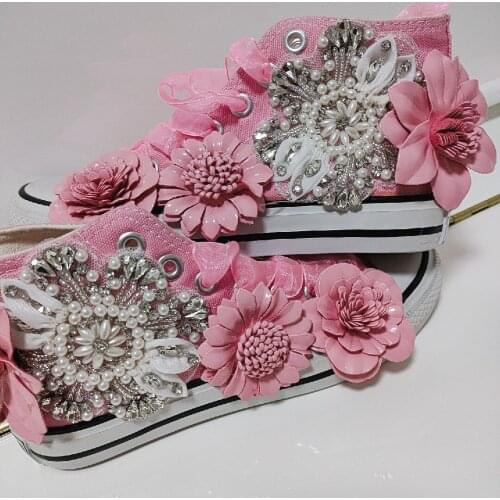 Pink color three-dimensional flower beaded high-top lace canvas shoes European station fashion brand Hong Kong retro shoes