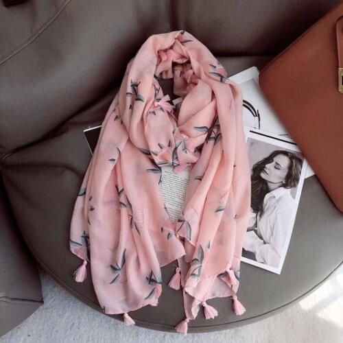 2021 Fashion Cotton Flower Print Tassel Scarf Shawls Long Trendy Floral Blossom Pattern Soft Beach Hijab Wrap Free Shipping