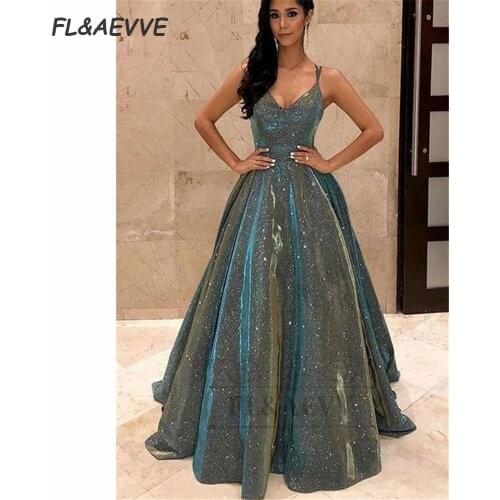 2021 Dark Green Sequins Evening Dresses Long V Neck Criss Cross Back A Line Spaghetti Straps Floor Length Prom Party Gowns