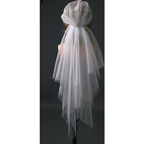 Trendy Flower Wedding Veil Lace Gauze Veil Shawl Style Women Brides Veil Wedding Pearl Hair Comb Wedding Hat Veil For Women