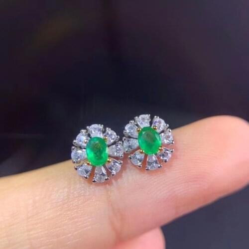 Natural emerald earrings 925 silver womens earrings high-end design luxurious atmosphere