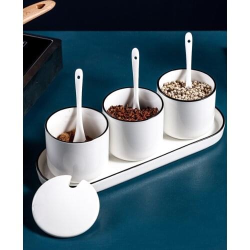 New European-style ceramic seasoning pot set 4-piece set, seasoning pot with lid spoon, salt MSG, chicken essence, seasoning box