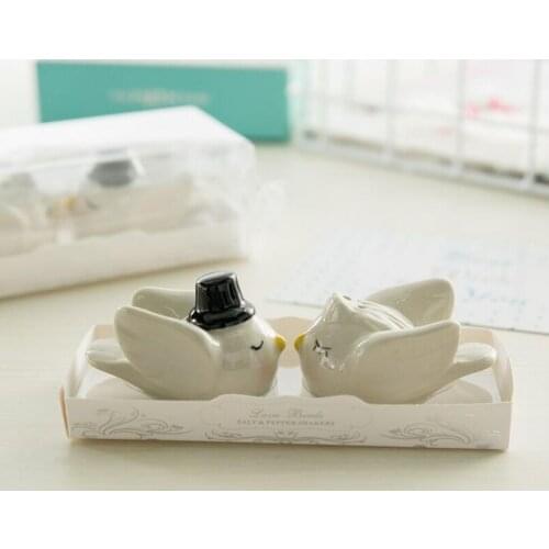 Wedding Ceremony Bird Salt And Pepper Shaker Personality Bride Groom Seasoning Bottle Pot LX4387