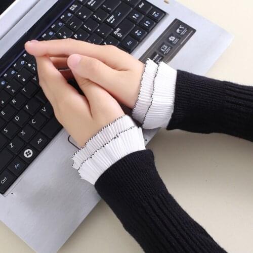 Winter Women Decorative Fake Sleeves Double Layer Pleated White Horn Cuffs Black Edge Sweater Ruffles Wrist Warmers