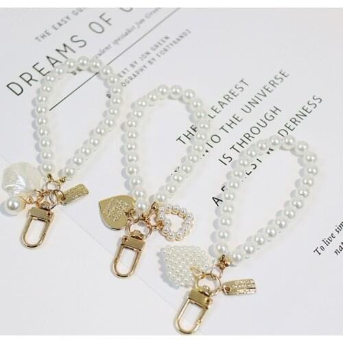 Cute Love Pendant Keychain String Pearl Bracelet Ring Metal Brand Car Keyring Airpods Earphone Hanging Buckle