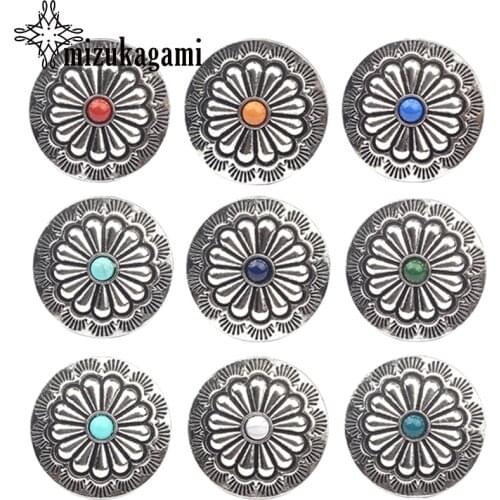 3pcs/lot 30MM Retro Zinc Alloy Round Daisy Flowers Decorative Concho Buttons Charms Pendants DIY Hair Jewelry Accessories